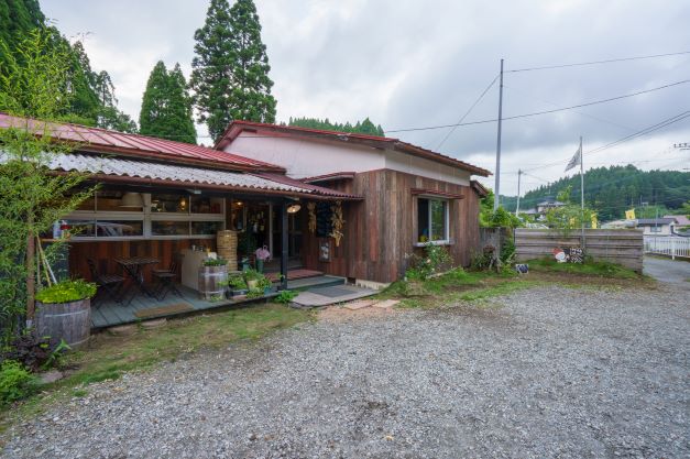 焼きアーモンドカフェ DABERIBA